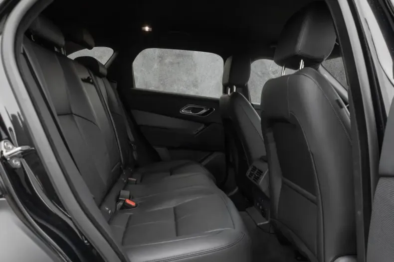 Land Rover Range Rover Velar din 2024 cu 21.191 km - oferta LAN171913 - foto 4