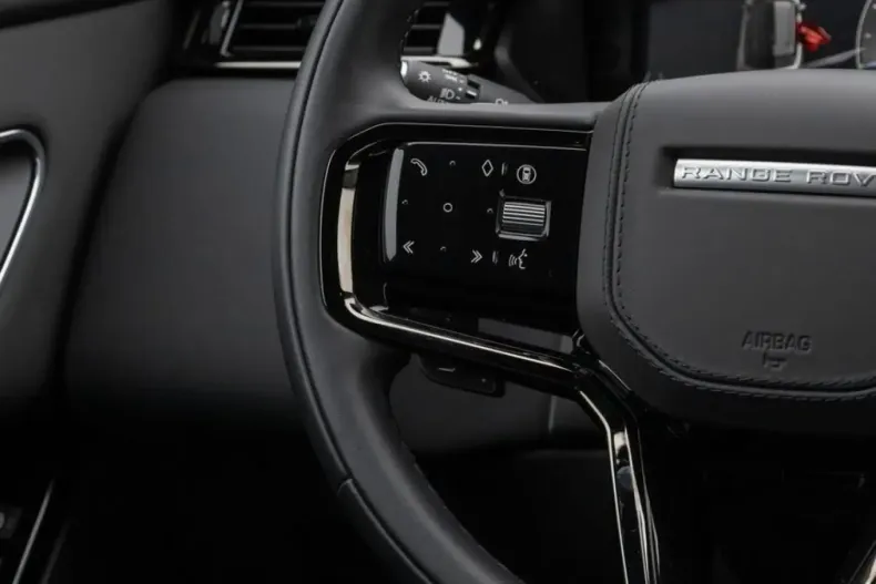 Land Rover Range Rover Velar din 2024 cu 21.191 km - oferta LAN171913 - foto 11