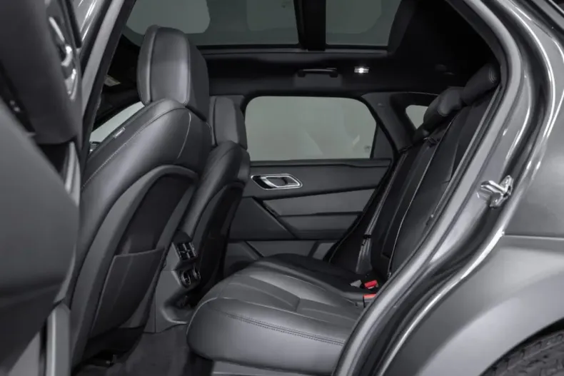 Land Rover Range Rover Velar din 2024 cu 17.500 km - oferta LAN171919 - foto 5