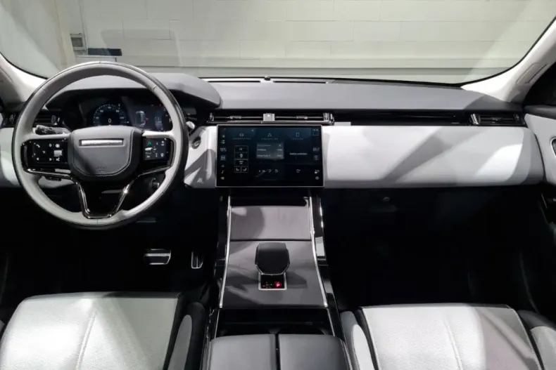 Land Rover Range Rover Velar din 2024 cu 30.300 km - oferta LAN171922 - foto 5