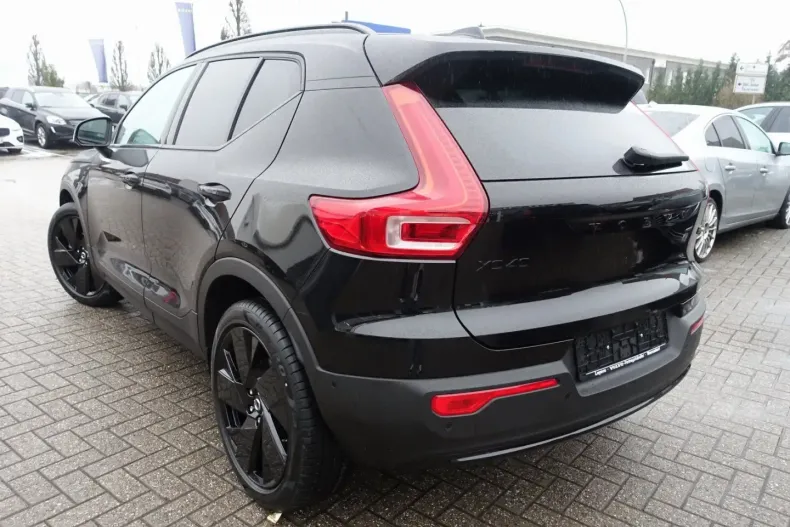 Volvo XC40 din 2025 cu 19.500 km - oferta VOL171940 - foto 4
