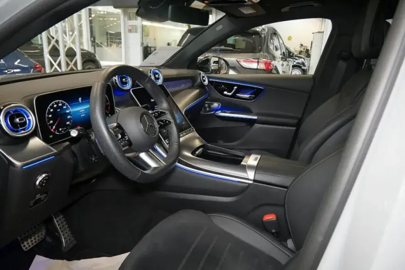 Mercedes-Benz GLC 300 din 2024 cu 19.436 km - oferta MER171949 - foto 15