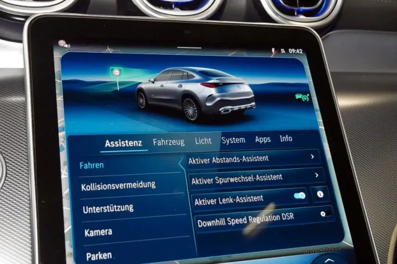 Mercedes-Benz GLC 300 din 2024 cu 19.436 km - oferta MER171949 - foto 19