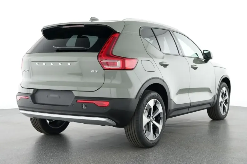 Volvo XC40 din 2025 cu 16.938 km - oferta VOL171951 - foto 2