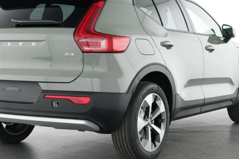 Volvo XC40 din 2025 cu 16.938 km - oferta VOL171951 - foto 11