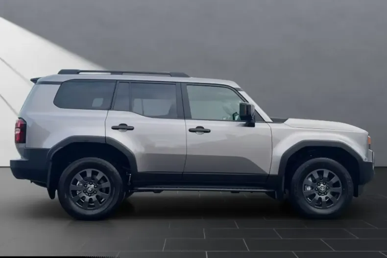 Toyota Land Cruiser din 2026 cu 100 km - oferta TOY171952 - foto 8