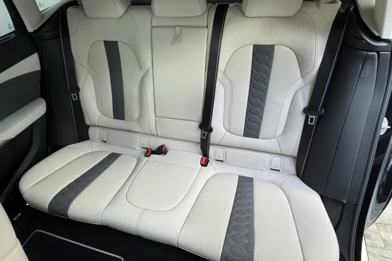 BMW X6 M din 2025 cu 4.635 km - oferta BMW171953 - foto 18