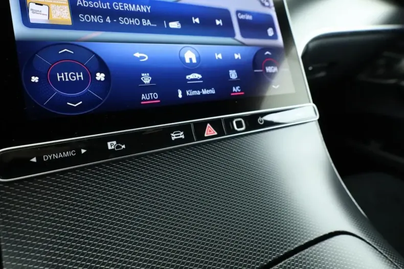 Mercedes-Benz GLC 300 din 2023 cu 40.686 km - oferta MER171954 - foto 14