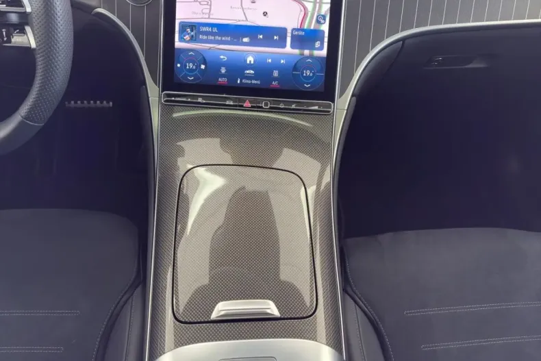 Mercedes-Benz GLC 300 din 2023 cu 59.900 km - oferta MER171956 - foto 10