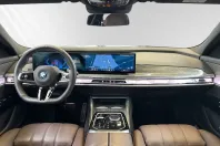 BMW 750 din 2024 cu 11.450 km - oferta BMW171960 - foto 7