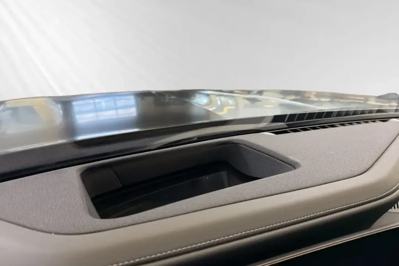 BMW 750 din 2024 cu 11.450 km - oferta BMW171960 - foto 15