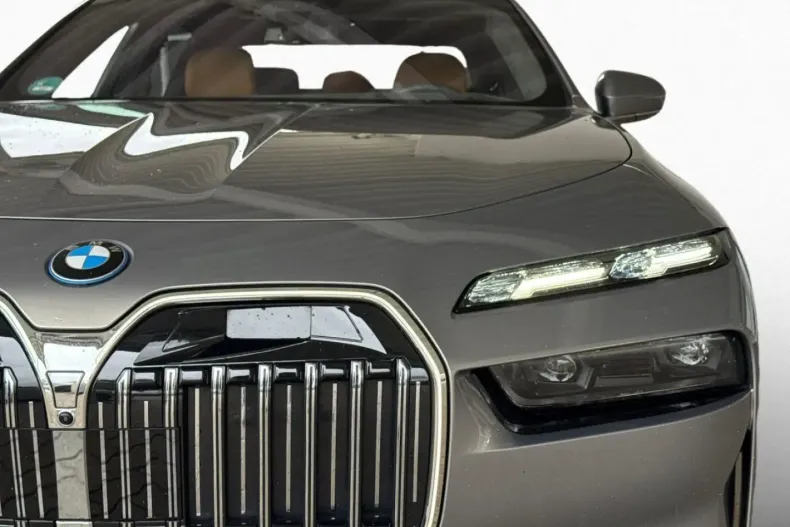 BMW 750 din 2024 cu 44.950 km - oferta BMW171963 - foto 5