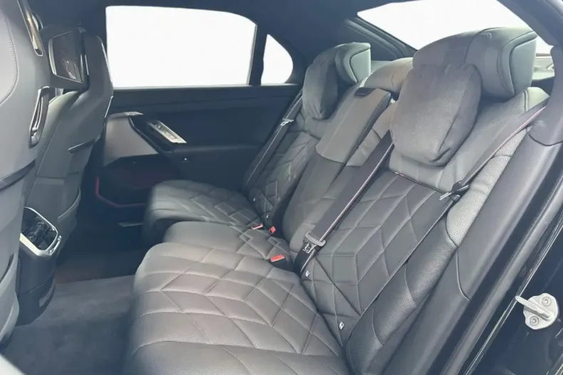 BMW 750 din 2025 cu 19.109 km - oferta BMW171964 - foto 16