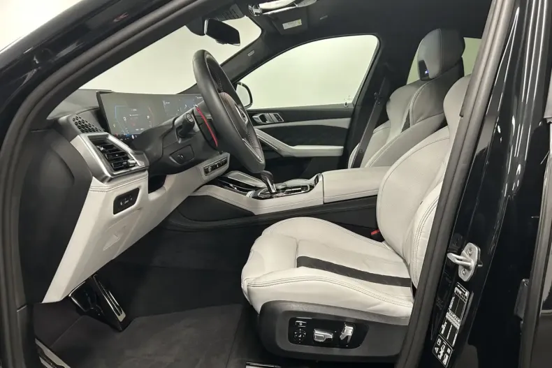 BMW X6 M din 2025 cu 8.206 km - oferta BMW171967 - foto 4