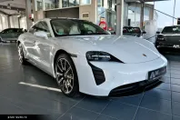 Porsche Taycan din 2022 cu 30.800 km - oferta POR171968 - foto 3