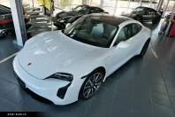 Porsche Taycan din 2022 cu 30.800 km - oferta POR171968 - foto 19