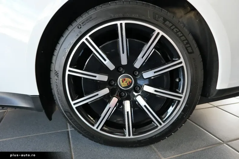 Porsche Taycan din 2022 cu 30.800 km - oferta POR171968 - foto 20