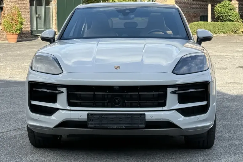 Porsche Cayenne din 2024 cu 11.800 km - oferta POR171972 - foto 2