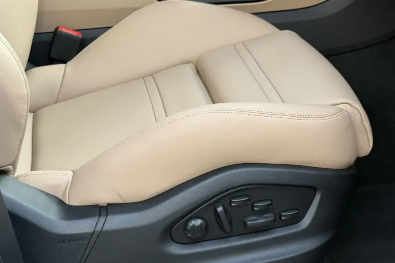 Porsche Cayenne din 2024 cu 11.800 km - oferta POR171972 - foto 9