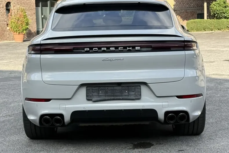 Porsche Cayenne din 2024 cu 11.800 km - oferta POR171972 - foto 20