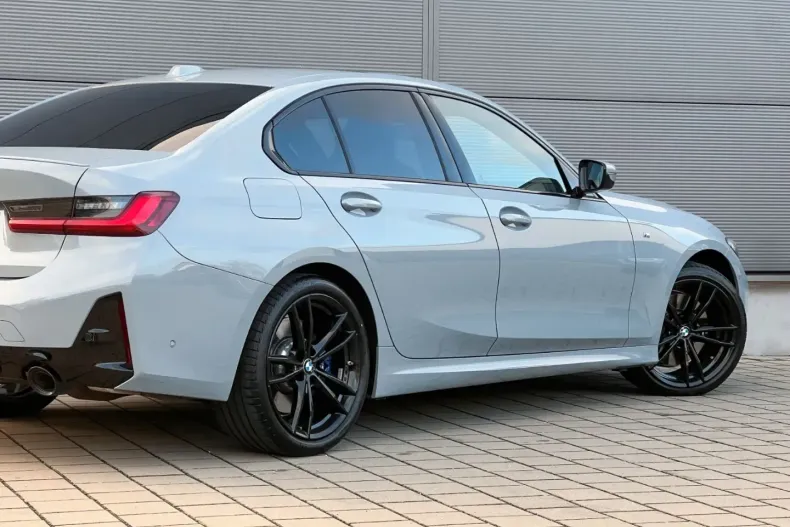 BMW 320 din 2024 cu 27.847 km - oferta BMW171977 - foto 13