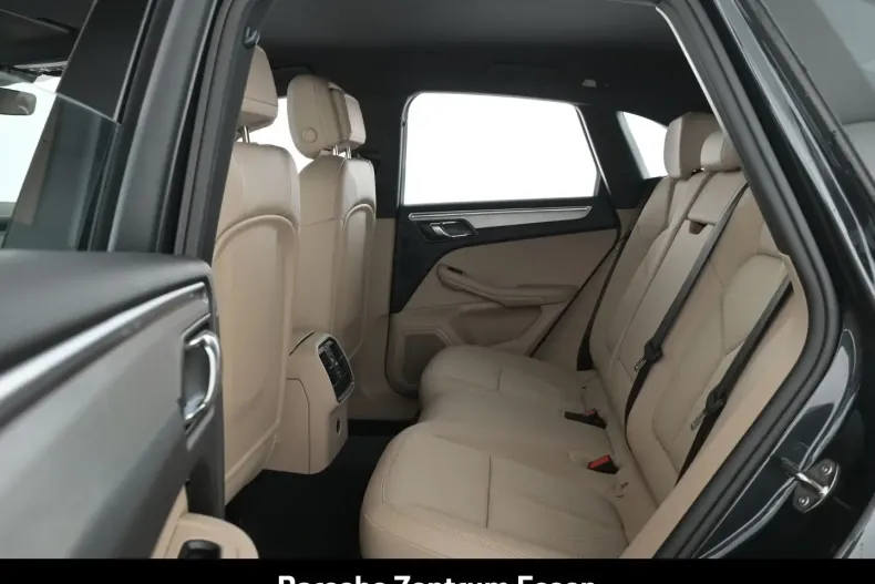 Porsche Macan din 2022 cu 64.220 km - oferta POR171980 - foto 9