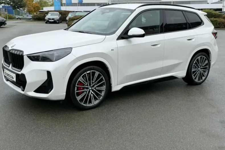 BMW X1 din 2025 cu 7.883 km - oferta BMW171982 - foto 1