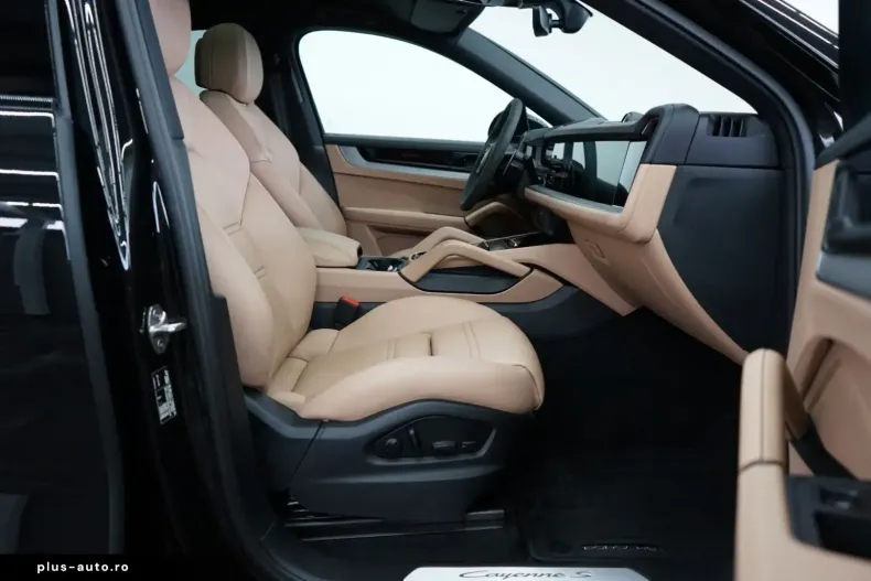 Porsche Cayenne din 2024 cu 25.200 km - oferta POR171983 - foto 4