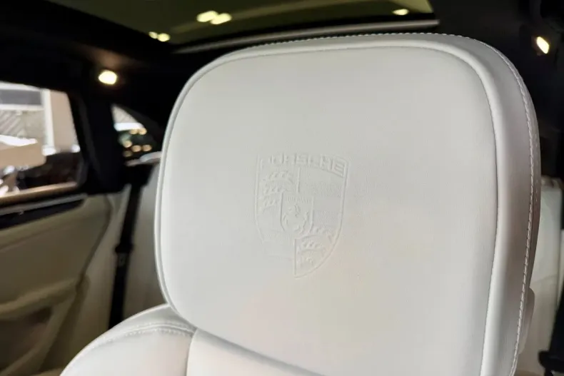 Porsche Macan din 2024 cu 14.658 km - oferta POR171984 - foto 8