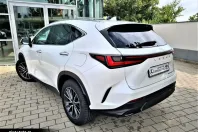 Lexus NX 450h din 2022 cu 18.100 km - oferta LEX171986 - foto 5