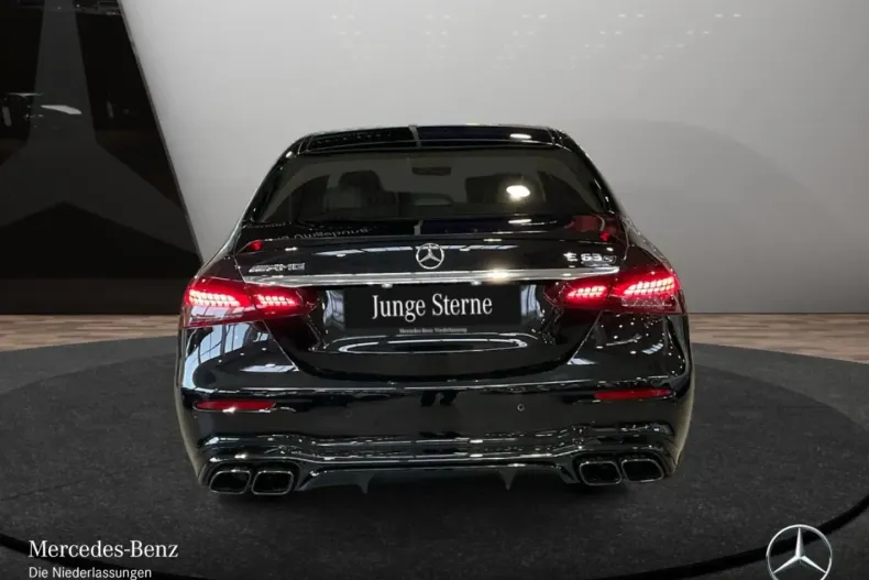 Mercedes-Benz E 63 AMG din 2022 cu 76.773 km - oferta MER171991 - foto 6