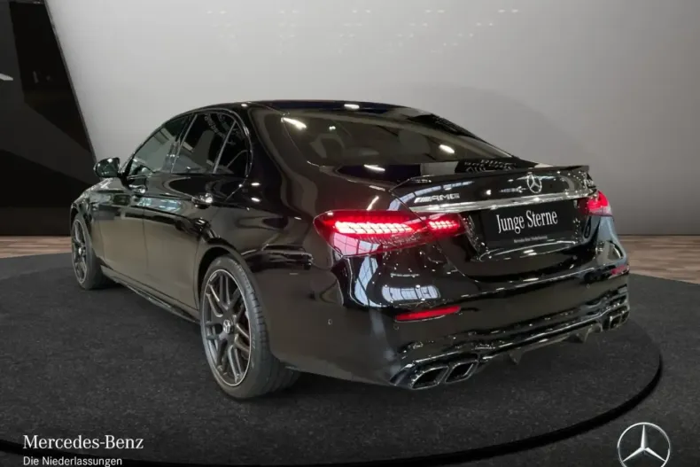 Mercedes-Benz E 63 AMG din 2022 cu 76.773 km - oferta MER171991 - foto 7