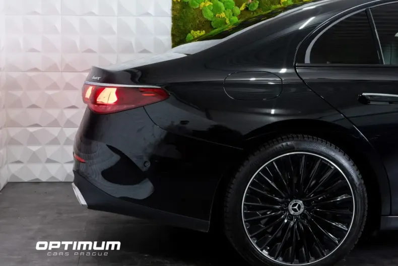 Mercedes-Benz E 450 din 2024 cu 30.564 km - oferta MER171993 - foto 32