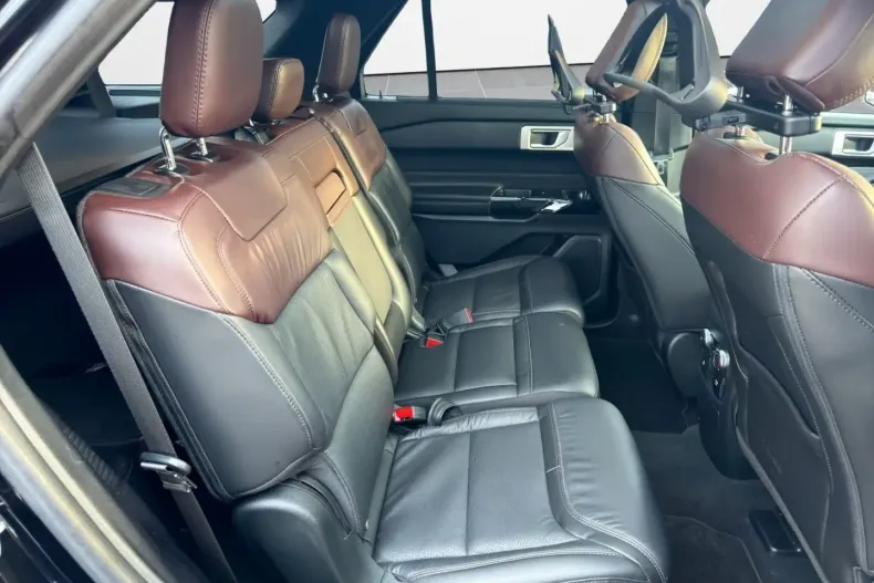 Ford Explorer din 2022 cu 50.650 km - oferta FOR171995 - foto 15