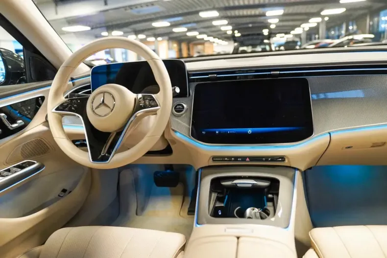 Mercedes-Benz E 300 din 2024 cu 33.461 km - oferta MER171996 - foto 15