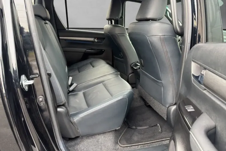 Toyota Hilux din 2025 cu 6.765 km - oferta TOY172005 - foto 17