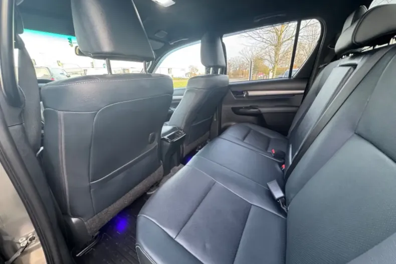 Toyota Hilux din 2024 cu 25.190 km - oferta TOY172008 - foto 25