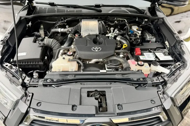 Toyota Hilux din 2024 cu 42.987 km - oferta TOY172009 - foto 28