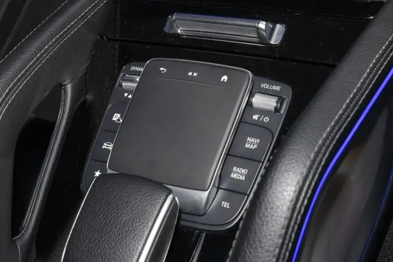 Mercedes-Benz GLE 300 din 2024 cu 12.919 km - oferta MER172012 - foto 9