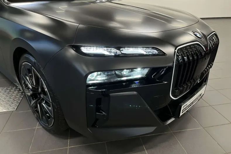 BMW 750 din 2024 cu 69.400 km - oferta BMW172014 - foto 4