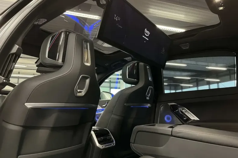 BMW 750 din 2024 cu 69.400 km - oferta BMW172014 - foto 10