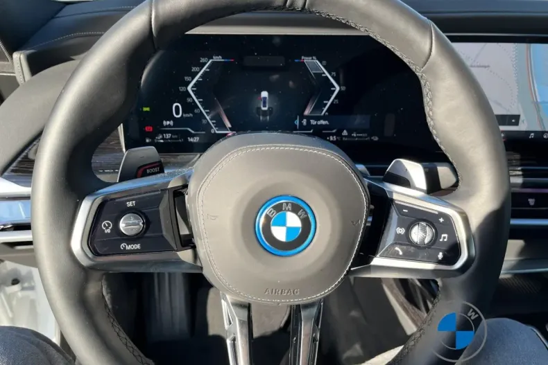 BMW 750 din 2024 cu 27.792 km - oferta BMW172015 - foto 12