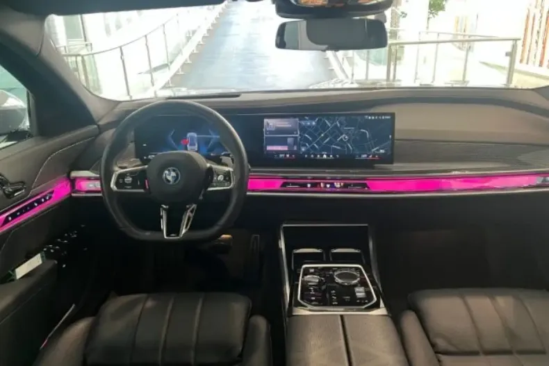 BMW 750 din 2024 cu 21.533 km - oferta BMW172016 - foto 5