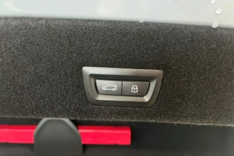 BMW 750 din 2024 cu 21.533 km - oferta BMW172016 - foto 20