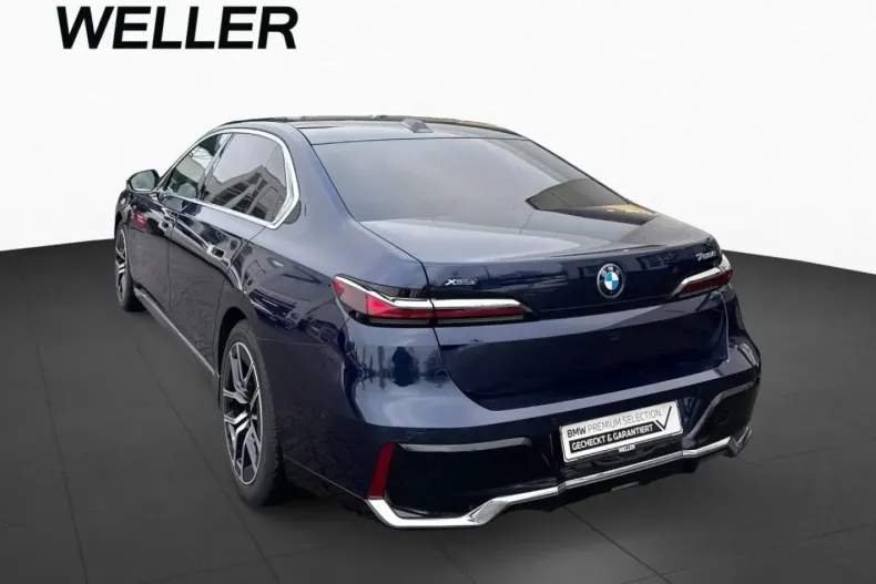 BMW 750 din 2024 cu 29.890 km - oferta BMW172020 - foto 4