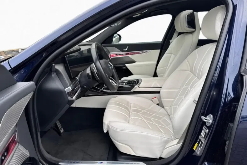 BMW 750 din 2024 cu 29.890 km - oferta BMW172020 - foto 6