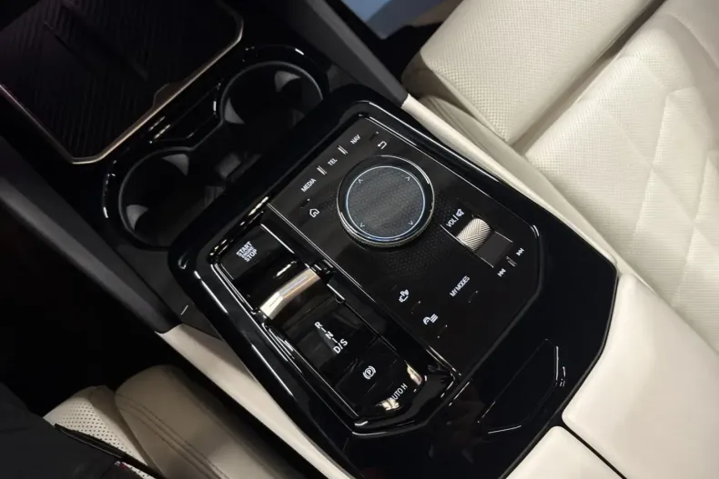 BMW 520 din 2024 cu 25.791 km - oferta BMW172026 - foto 12