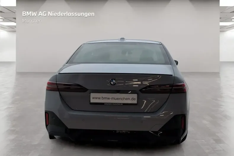 BMW 520 din 2025 cu 17.641 km - oferta BMW172027 - foto 5