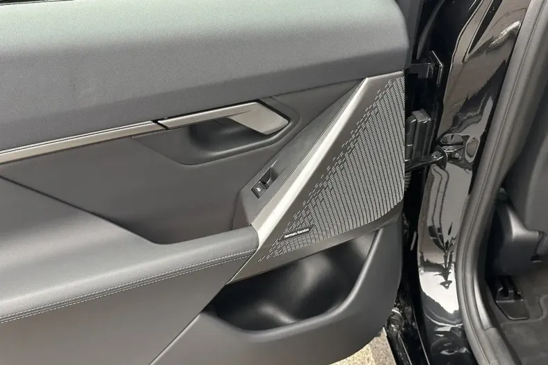 BMW 530 din 2025 cu 14.300 km - oferta BMW172028 - foto 15