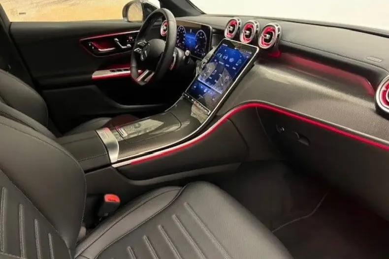 Mercedes-Benz GLC 300 din 2024 cu 32.412 km - oferta MER172031 - foto 4